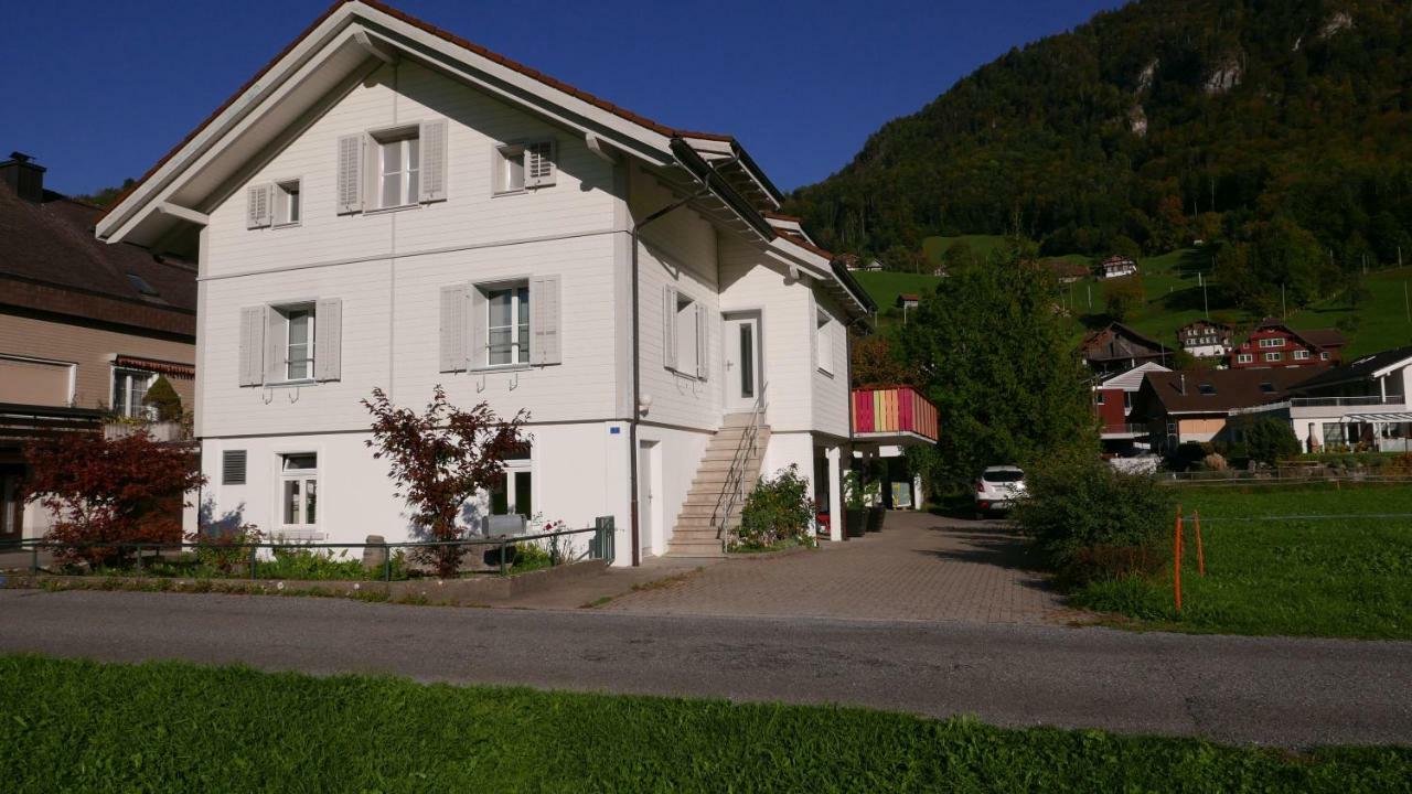 Sandras Flat Giswil Exterior foto